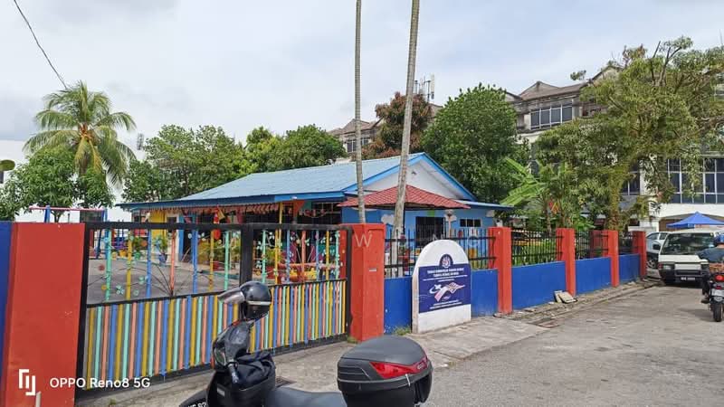 Shop for Rent in PJS 3, Taman Medan Baru (Petaling Jaya) - May Wong - Exterior - PropertyGuru.com.my