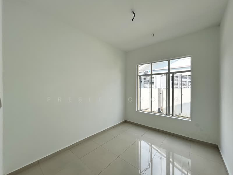 Cluster House for Sale in Tapah (Perak) - Presley Chong - Bedroom 3 - PropertyGuru.com.my