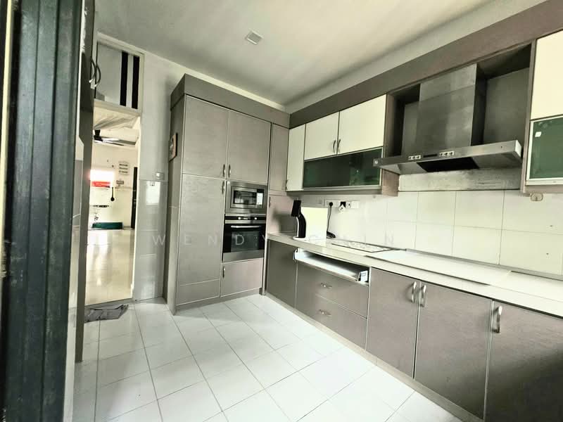 2.5-storey Terraced House for Rent in Taman Tasik Prima (Puchong) - Wendy Chin - Kitchen - PropertyGuru.com.my