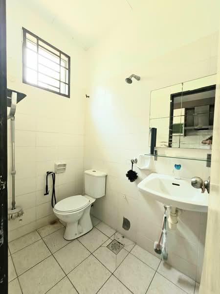 2.5-storey Terraced House for Rent in Taman Tasik Prima (Puchong) - Wendy Chin - Bathroom - PropertyGuru.com.my