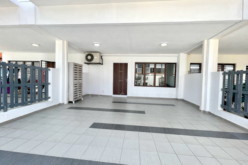 Spacious Two Storey Terrace in Setia Permai 2 Setia Alam untuk Untuk Dijual - RM 750,000, Mac 2026 - Exterior - PropertyGuru.com.my