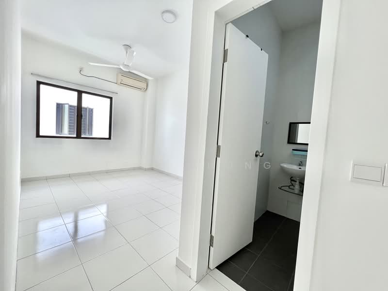Spacious Two Storey Terrace in Setia Permai 2 Setia Alam untuk Untuk Dijual - RM 750,000, Mac 2026 - Interior - PropertyGuru.com.my
