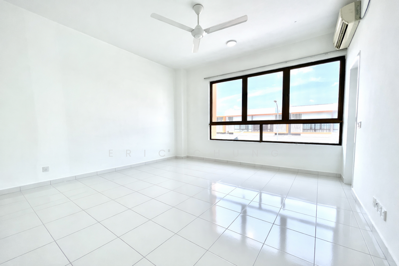 Spacious Two Storey Terrace in Setia Permai 2 Setia Alam untuk Untuk Dijual - RM 750,000, Mac 2026 - Interior - PropertyGuru.com.my