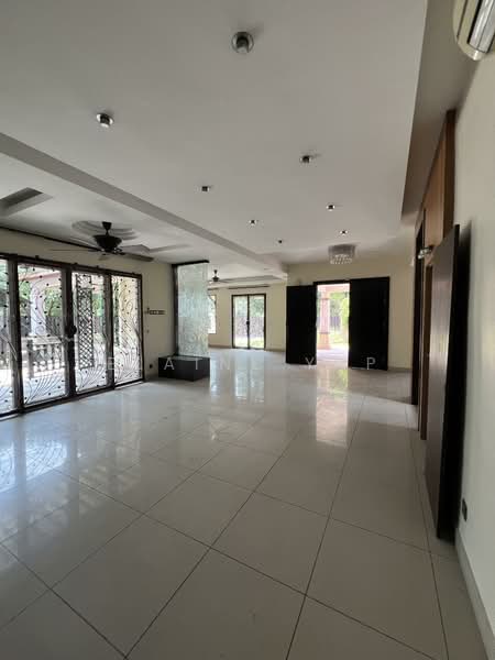 Bungalow for Sale in Kapar (Selangor) - Elaine Yap - PropertyGuru.com.my