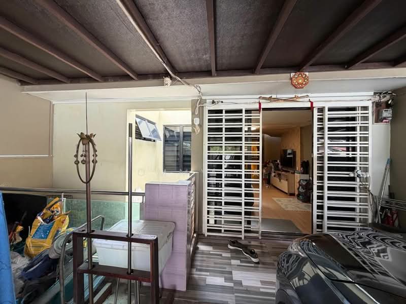 1-storey Terraced House for Sale in Taman Johor Jaya (Johor Bahru) - Tommy Tai - Exterior - PropertyGuru.com.my