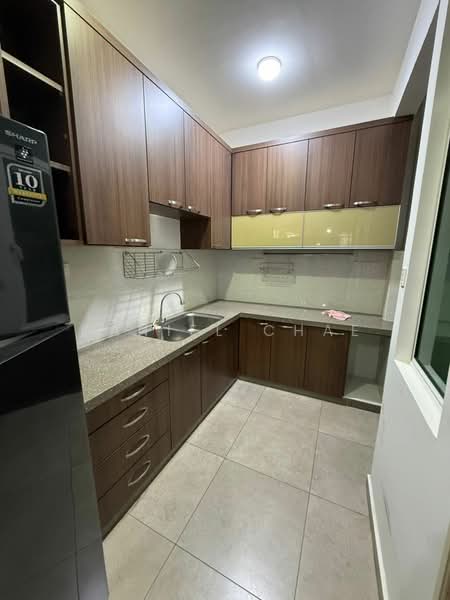 The Oasis untuk Untuk Disewa - RM 2,000 /bulan, Mac 2026 - Kitchen - PropertyGuru.com.my