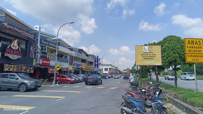 Kedai / Pejabat untuk Disewa di Saujana Utama (Selangor) - May Wong - Exterior - PropertyGuru.com.my