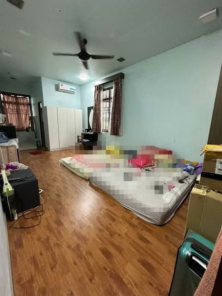 2-storey Terraced House for Sale in Taman Sutera Utama (Skudai) - Kuu Chin - Bedroom - PropertyGuru.com.my