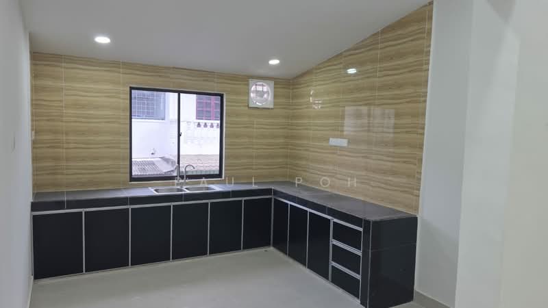 2-storey Terraced House for Sale in Kota Tinggi (Johor) - Paul Poh - Kitchen - PropertyGuru.com.my