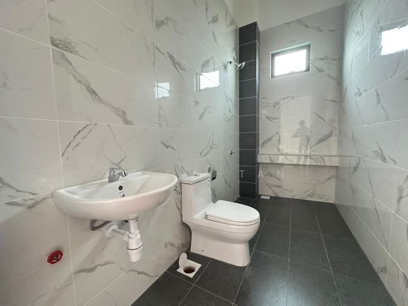 Semi-Detached House for Sale in Johor Bahru (Johor) - Nelson Tan - PropertyGuru.com.my