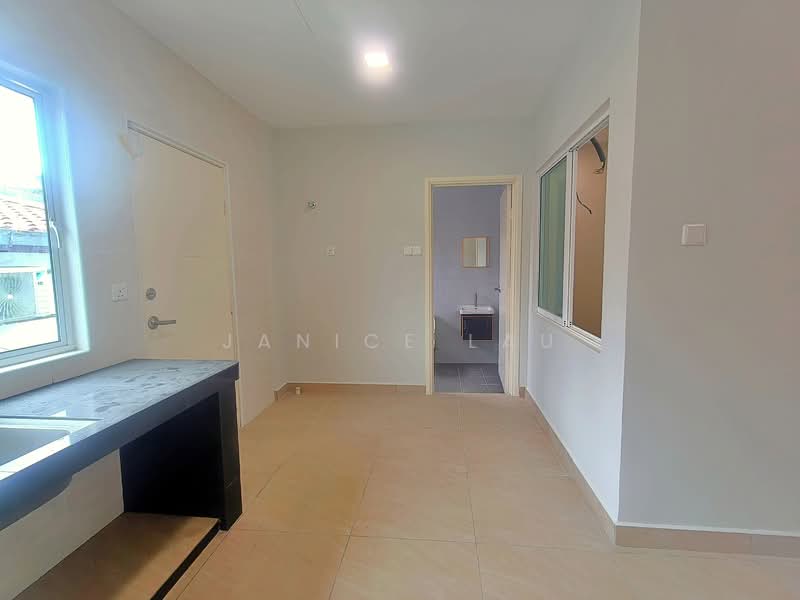 2-storey Terraced House for Sale in Bandar Baru Sri Petaling (Sri Petaling) - Janice Lau - Kitchen - PropertyGuru.com.my