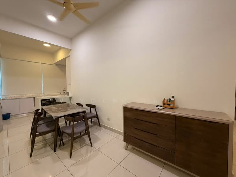 Ferringhi Residence untuk Untuk Disewa - RM 2,000 /bulan, Mac 2026 - Dining Room - PropertyGuru.com.my