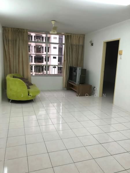For Rent - Taman Kristal