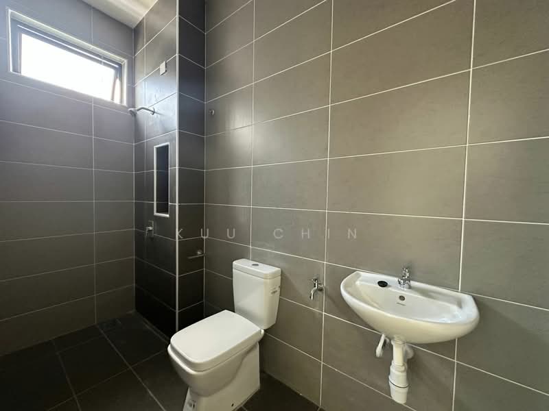 Semi-Detached House for Sale in Austin (Johor Bahru) - Kuu Chin - PropertyGuru.com.my