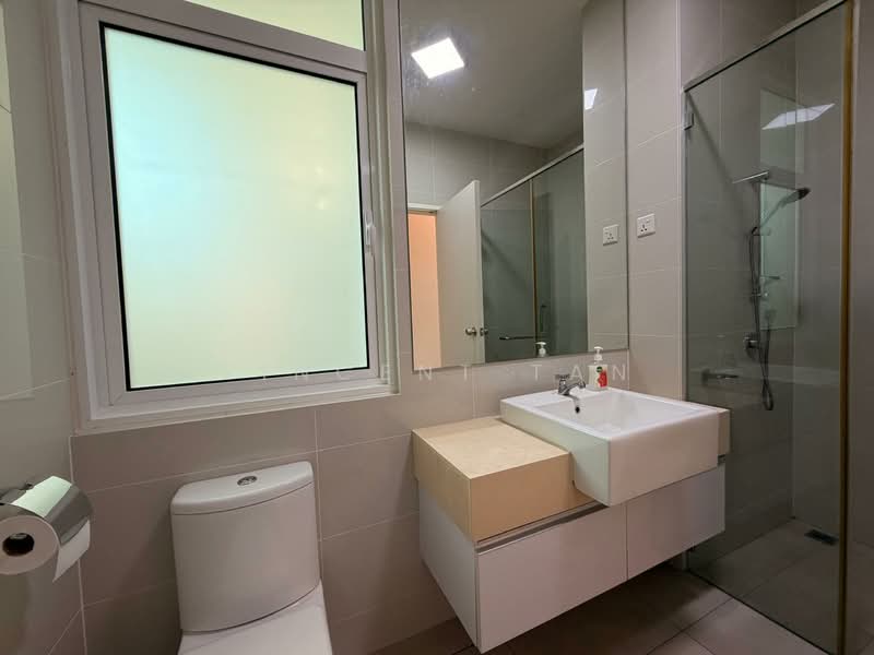 Ferringhi Residence untuk Untuk Disewa - RM 2,000 /bulan, Mac 2026 - Bathroom - PropertyGuru.com.my