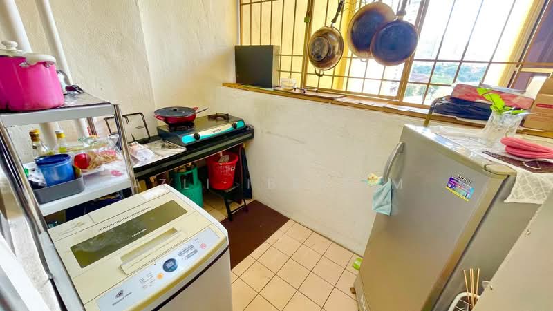 Condominium for Sale at Prima Ria - Azli Ibrahim - Kitchen - PropertyGuru.com.my