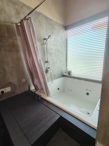 1.5-storey Terraced House for Sale in Taman Setia Indah (Tebrau) - Winson Tan - Bathroom - PropertyGuru.com.my