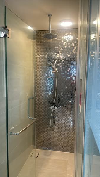 Service Residence for Rent at Star Residences One - Terry Lee - Bathroom - PropertyGuru.com.my