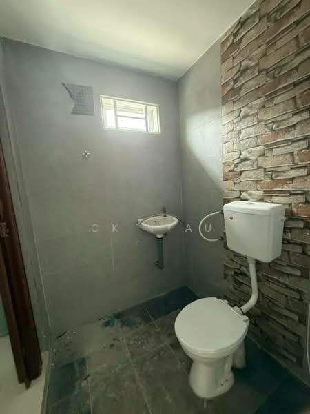 1-storey Terraced House for Sale in Ipoh (Perak) - Ck Nyau - Bathroom - PropertyGuru.com.my