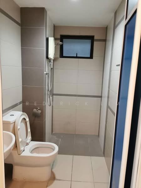 Condominium for Rent at The Z Residence - Frederick Lim - Bathroom - PropertyGuru.com.my