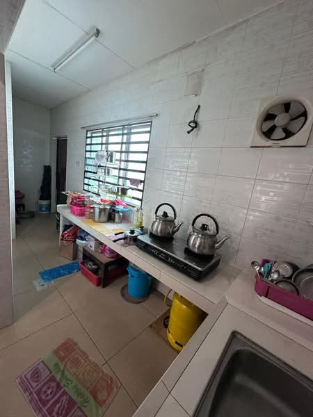 2-storey Terraced House for Sale in Ipoh (Perak) - Ck Nyau - Kitchen - PropertyGuru.com.my