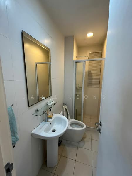 Condominium for Rent at Idaman Residence - Jamie Leong - Bathroom - PropertyGuru.com.my