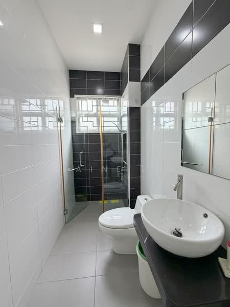 Nusa Duta untuk Untuk Dijual - RM 1,780,000, Mac 2026 - Bathroom - PropertyGuru.com.my