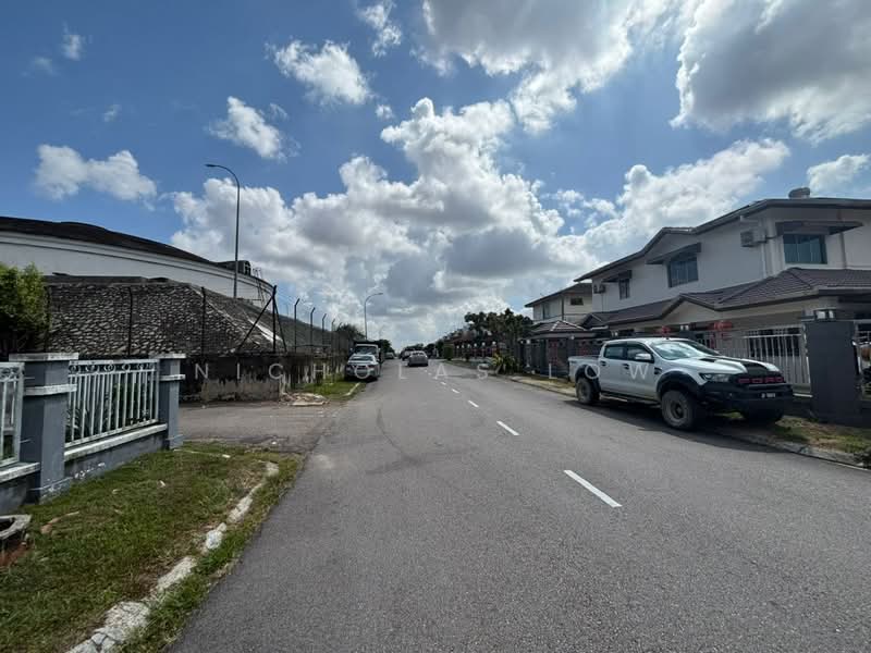Taman Gaya Jalan Gaya End Lot untuk Untuk Disewa - RM 2,000 /bulan, Mac 2026 - Exterior - PropertyGuru.com.my