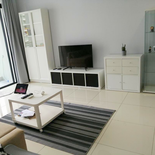 Mont Residence untuk Untuk Disewa - RM 2,100 /bulan, Mac 2026 - Living Room - PropertyGuru.com.my