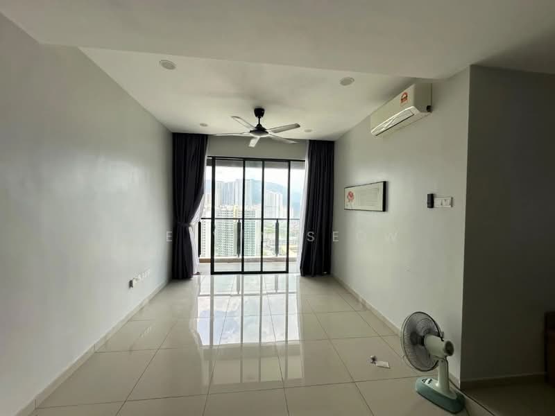 Kondominium untuk Dijual di Golden Triangle 2 - Kelvin Seow - Living Room - PropertyGuru.com.my