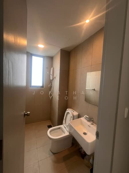 Service Residence for Rent at Kenwingston Platz - Jonathan Yeoh - Bathroom - PropertyGuru.com.my