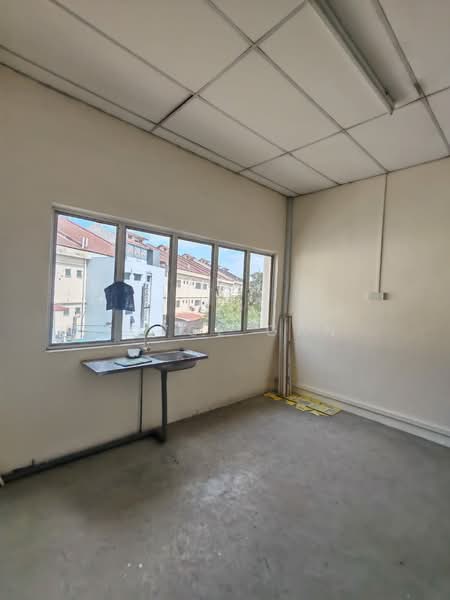 Shop / Office for Rent in Taman Bukit Dahlia (Pasir Gudang) - Joyce Gan - Interior - PropertyGuru.com.my