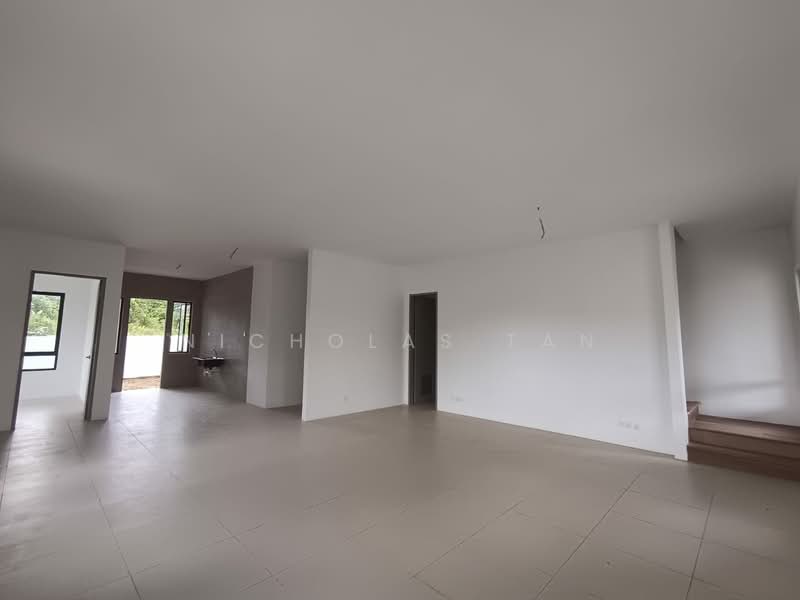 Semi-Detached House for Sale in Kuching (Sarawak) - Nicholas Tan - Living Room - PropertyGuru.com.my