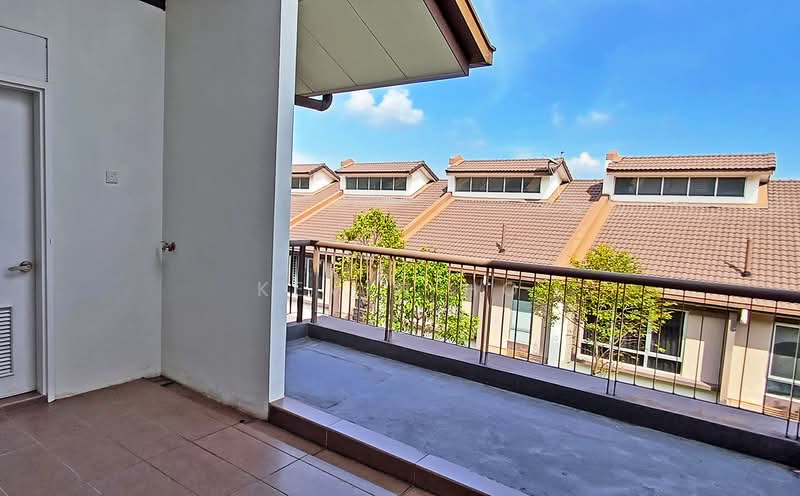 3-storey Terraced House for Sale in Bandar Rimbayu (Telok Panglima Garang) - Kevin Ho - Balcony - PropertyGuru.com.my