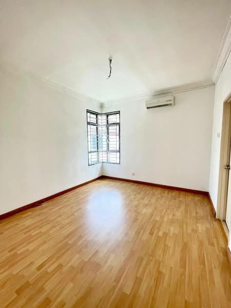 Semi-Detached House for Sale in Taman Mount Austin (Tebrau) - Joanne Ngoo - Interior - PropertyGuru.com.my