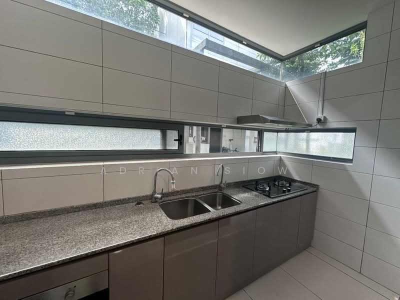 3-storey Terraced House for Rent in Desa Parkcity (Kuala Lumpur) - Adrian Siow - Kitchen - PropertyGuru.com.my