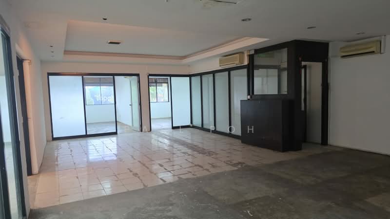 Shop for Rent in Taman Ungku Tun Aminah (Skudai) - Paul Poh - Interior - PropertyGuru.com.my