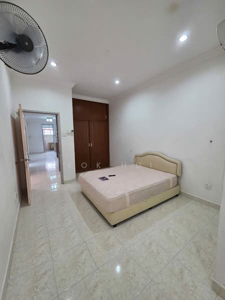 1-storey Terraced House for Sale in Taman Impian Emas (Skudai) - Kok Hui - Bedroom - PropertyGuru.com.my