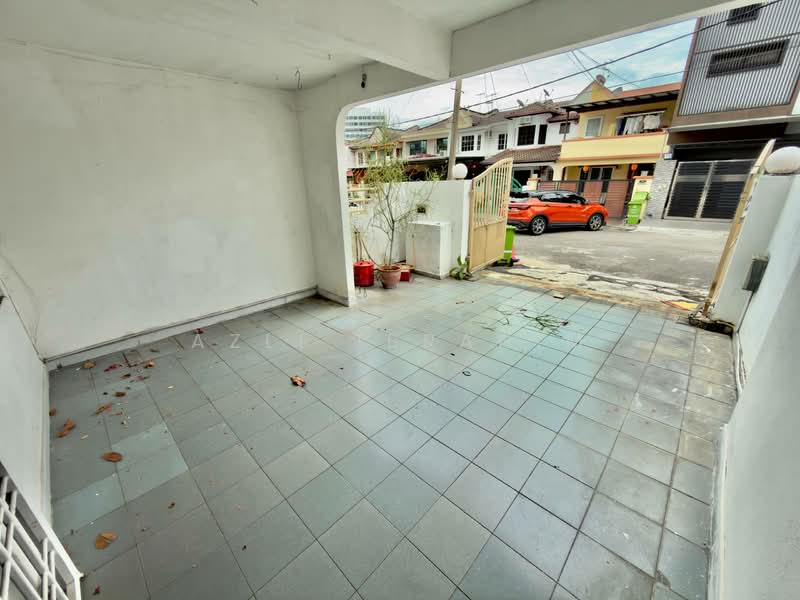 Rumah Teres 2 Tingkat untuk Dijual di Bandar Menjalara (Kuala Lumpur) - Azli Ibrahim - Exterior - PropertyGuru.com.my