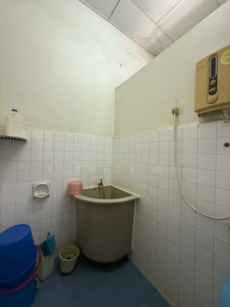 1-storey Terraced House for Sale in Gurun (Kedah) - Derrick Ng - Bathroom - PropertyGuru.com.my