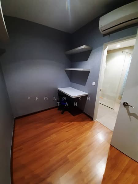 Service Residence for Rent at Liberty Tower @ i-City - Yeong Khek Tan - Study room / Office - PropertyGuru.com.my