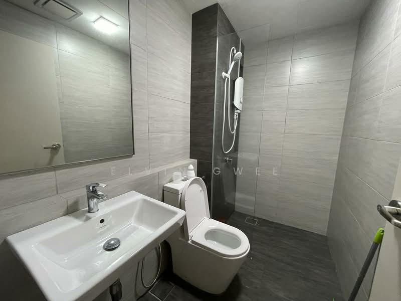 Service Residence for Rent at Aurora Subang Jaya - Elvin Gwee - Bathroom - PropertyGuru.com.my