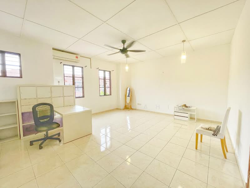 Bandar Nusaputra untuk Untuk Dijual - RM 580,000, Apr 2026 - Interior - PropertyGuru.com.my