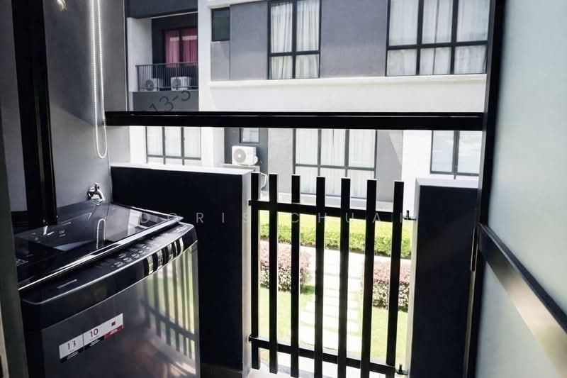 Semi-Detached House for Sale in Eco Ardence (Setia Alam) - Doris Chuah - Balcony - PropertyGuru.com.my