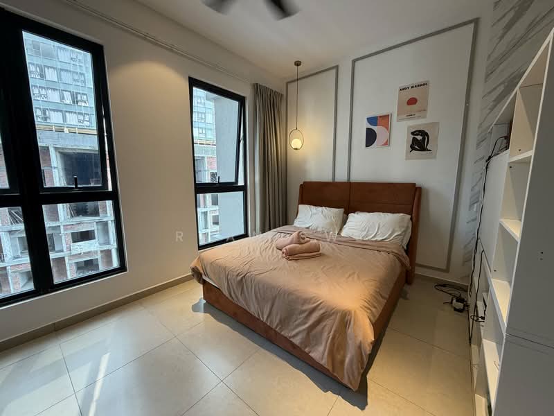Service Residence for Sale at Colonial @ Empire City - Ryan Swe - Bedroom - PropertyGuru.com.my