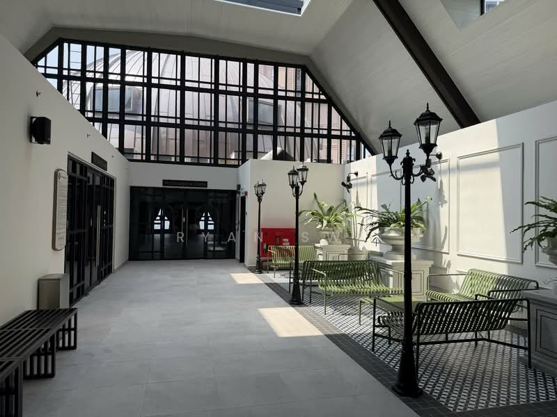Service Residence for Sale at Colonial @ Empire City - Ryan Swe - Lobby - PropertyGuru.com.my
