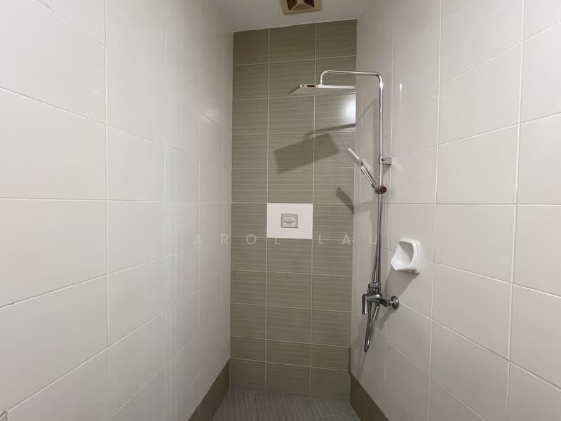 Kondominium untuk Disewa di The View Condominium - Carol Lau - Bathroom - PropertyGuru.com.my