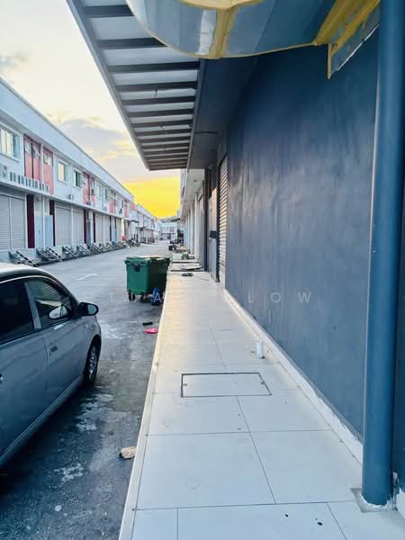 Shop for Sale in Shah Alam (Selangor) - Hilary Low - Exterior - PropertyGuru.com.my