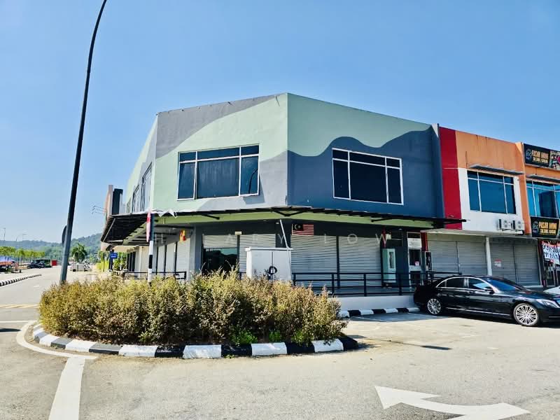 Shop for Sale in Shah Alam (Selangor) - Hilary Low - Exterior - PropertyGuru.com.my