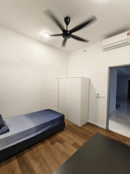 Service Residence for Rent at Suasana @ Utropolis - May Choo - Bedroom - PropertyGuru.com.my